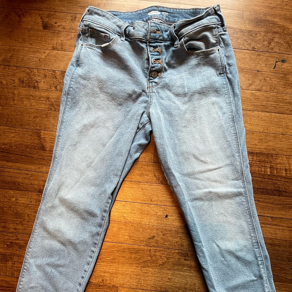 Old Navy Rockstar Cropped Jeans